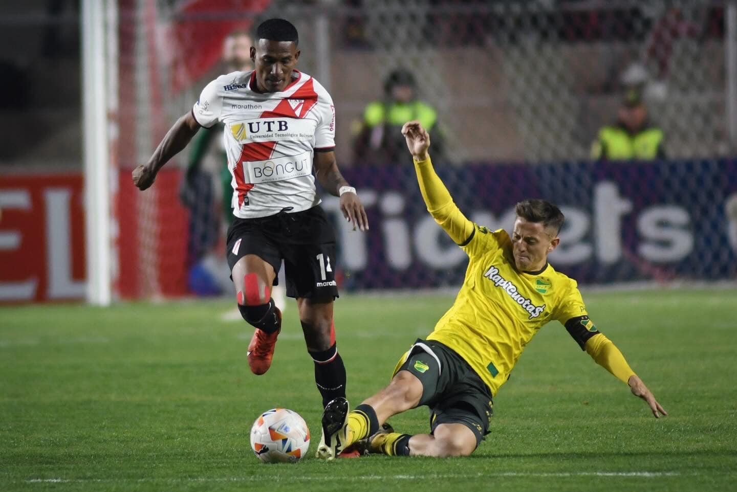 Always Ready goleó a Defensa y Justicia por la Copa Sudamericana