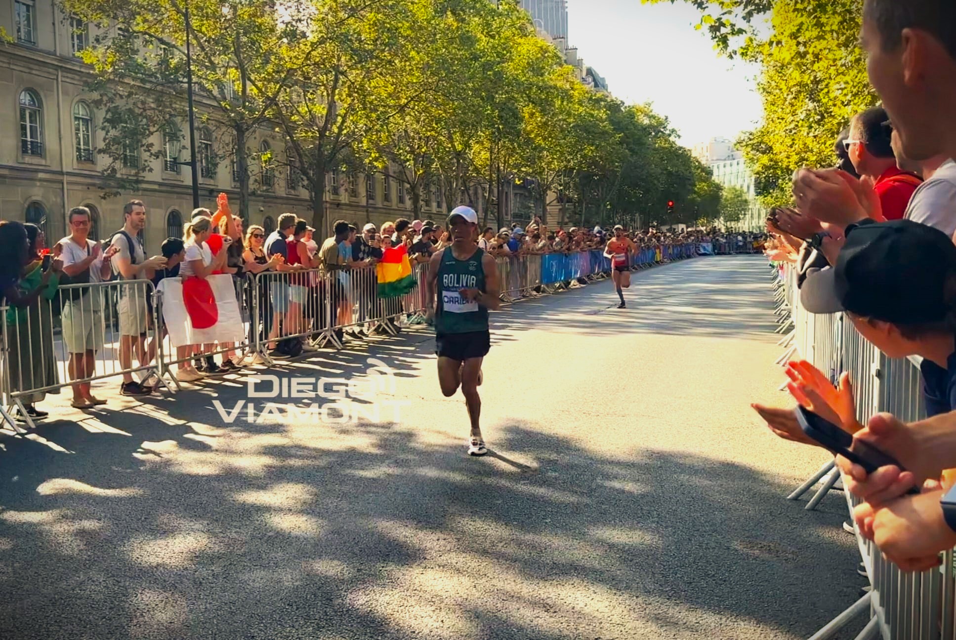 Héctor Garibay finaliza en el puesto 60 en la maratón olímpica de París