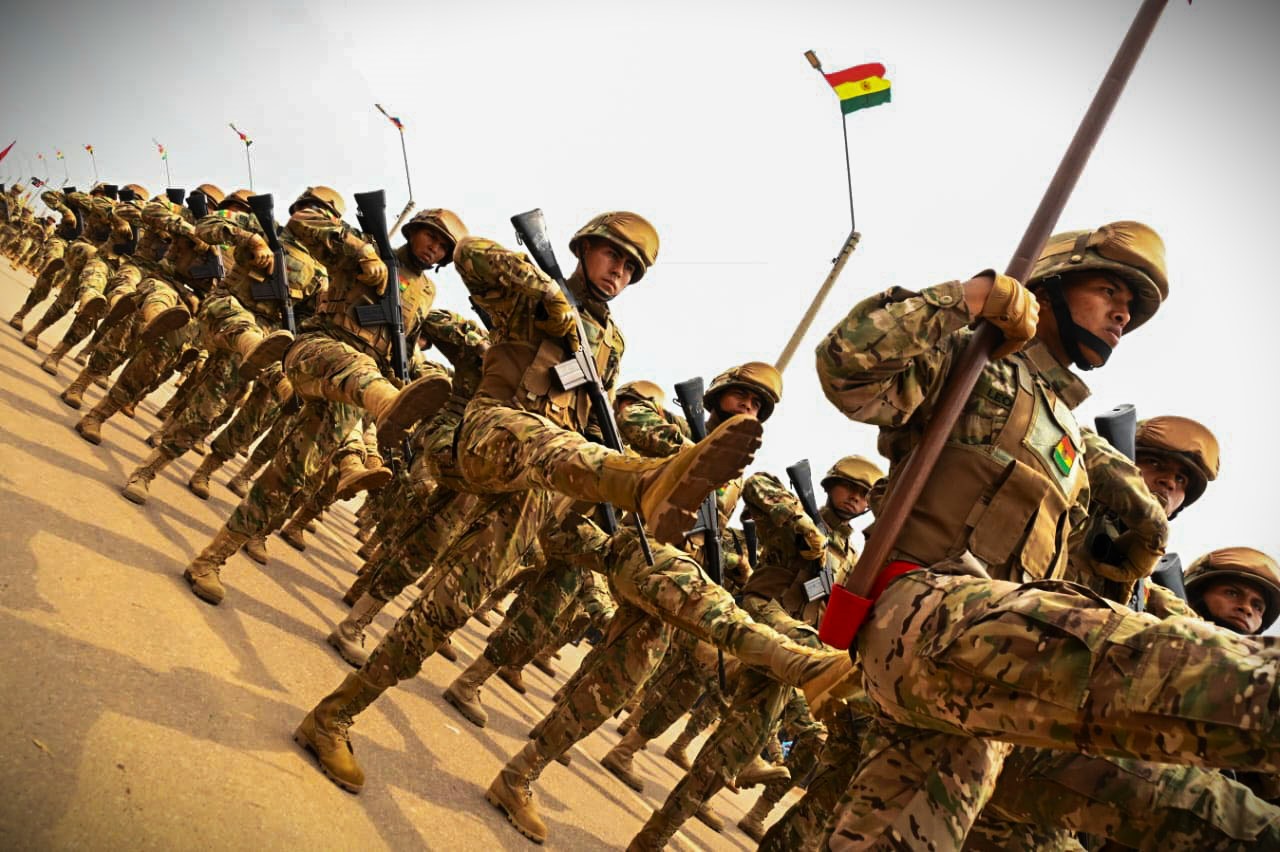 Bolivia refuerza su defensa con un nuevo comando contra amenazas biológicas y nucleares