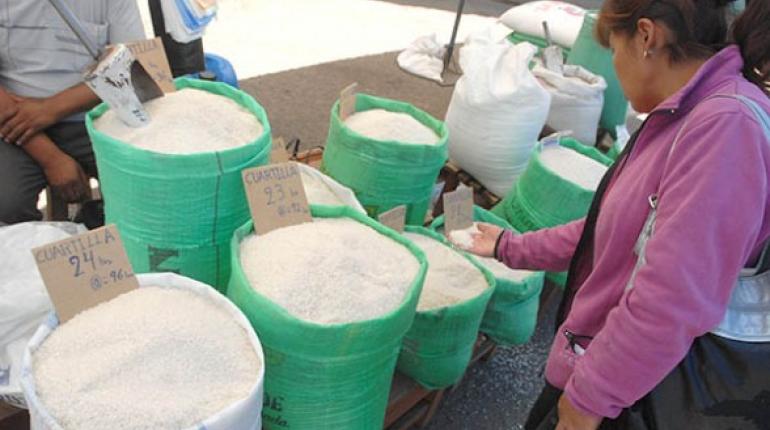 Gobierno y arroceros acordaron bajar el precio del arroz
