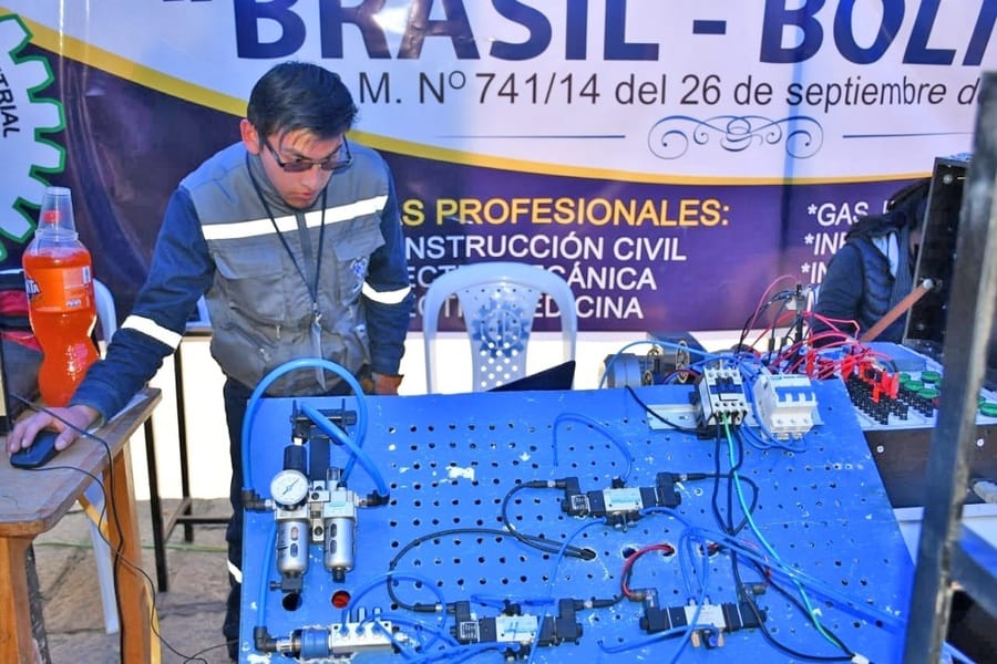 Feria para promover la investigación y el emprendimiento