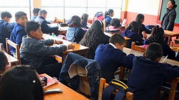 ¿Colegios pasarán clases hasta el 11 de diciembre?
