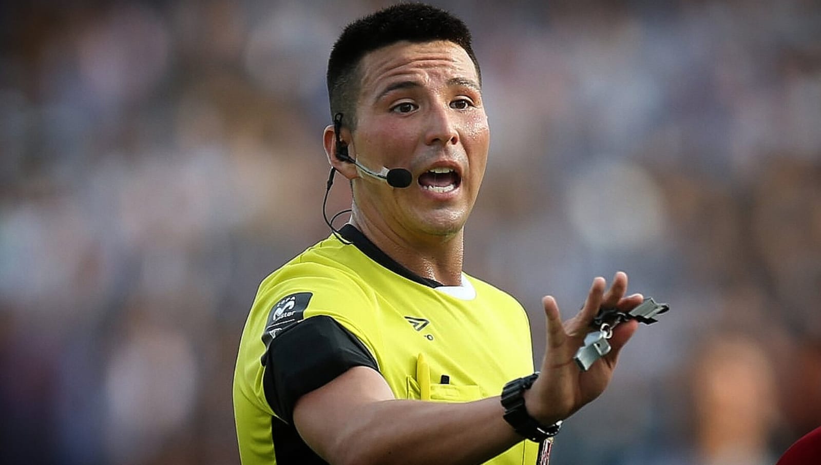 Polémico árbitro peruano designado para el partido de la Verde