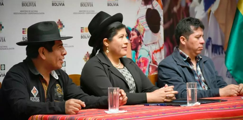 La feria ofrecerá un espacio donde la música, gastronomía, artes plásticas, escénicas, literarias y audiovisuales estarán al alcance de todos, mostrando el talento de artistas y artesanos bolivianos.