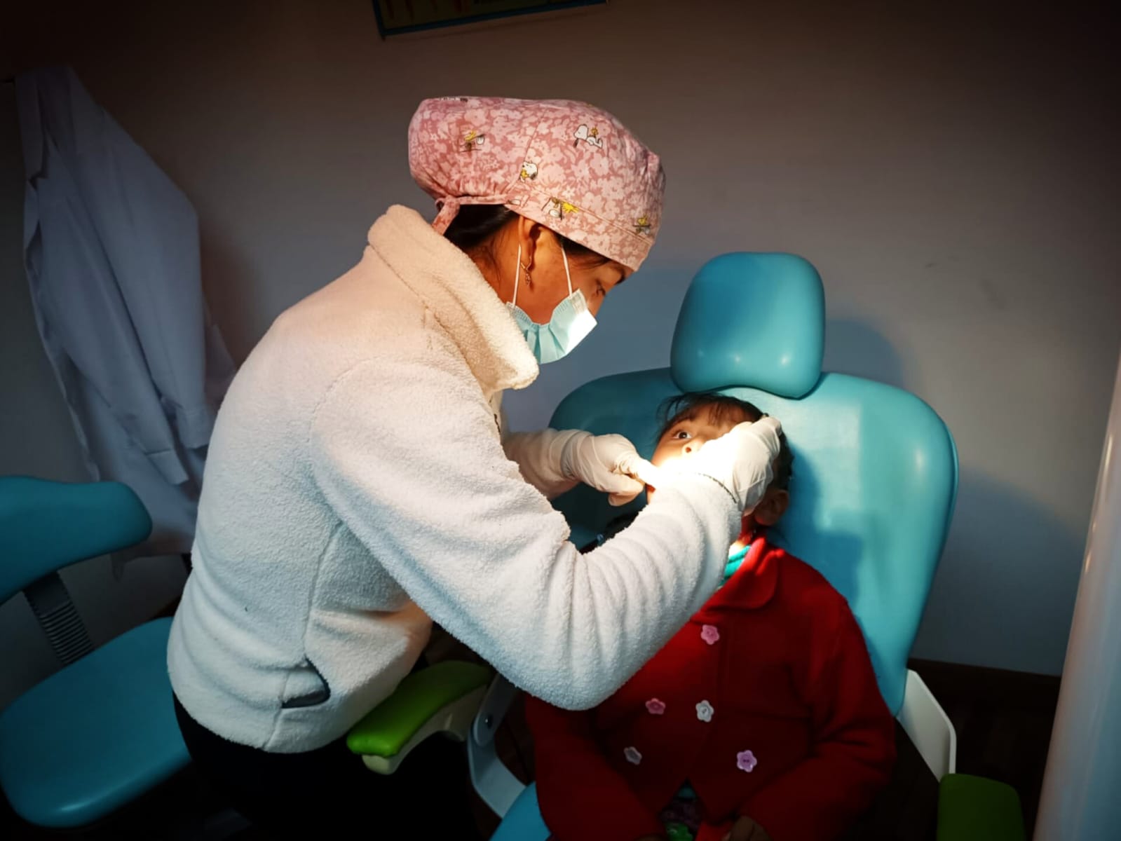 Gratis: Lanzan campaña de salud dental para niños con discapacidad en El Alto
