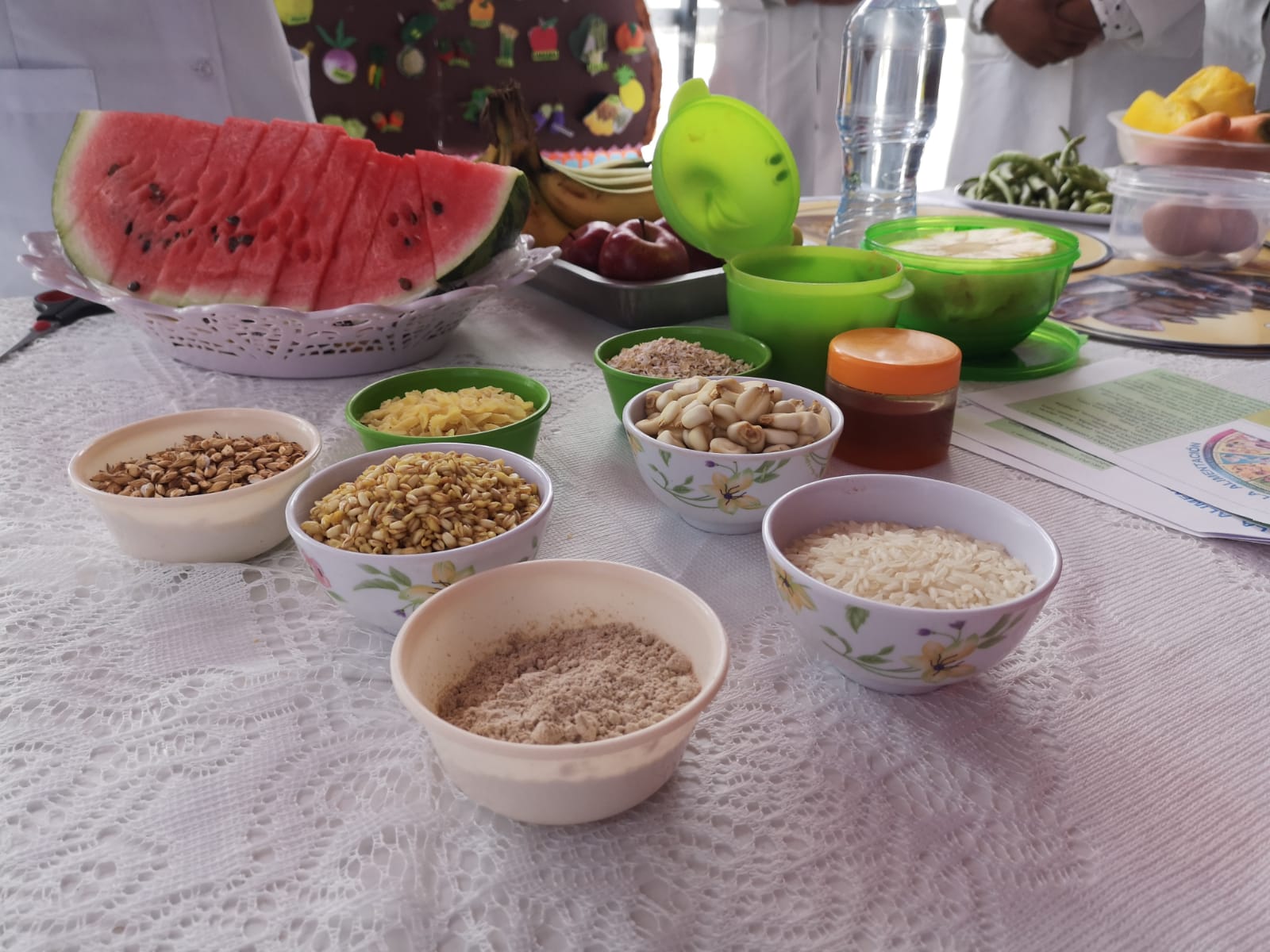 Atención gratuita en nutrición para jóvenes en El Alto
