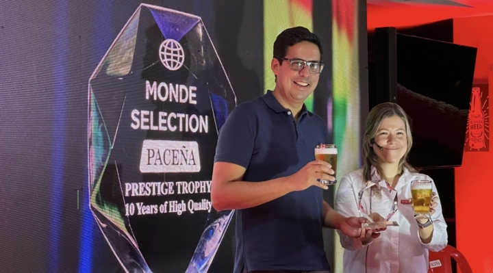 La marca Paceña, de la Cervecería Boliviana Nacional (CBN), ha alcanzado un logro destacado al recibir el Crystal Prestige Trophy, un prestigioso galardón que reconoce la calidad y el sabor excepcionales en la industria cervecera. Este premio es otorgado por Monde Selection, uno de los institutos más respetados de Bélgica en la evaluación de alimentos y bebidas