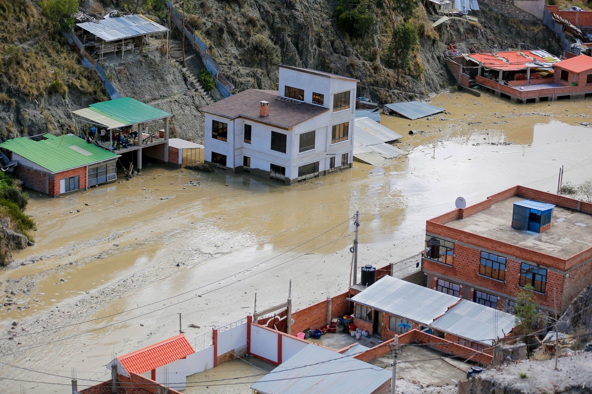 Alcaldía de La Paz emitió órden de desalojo para las familias que viven en la zona de Bajo Llojeta