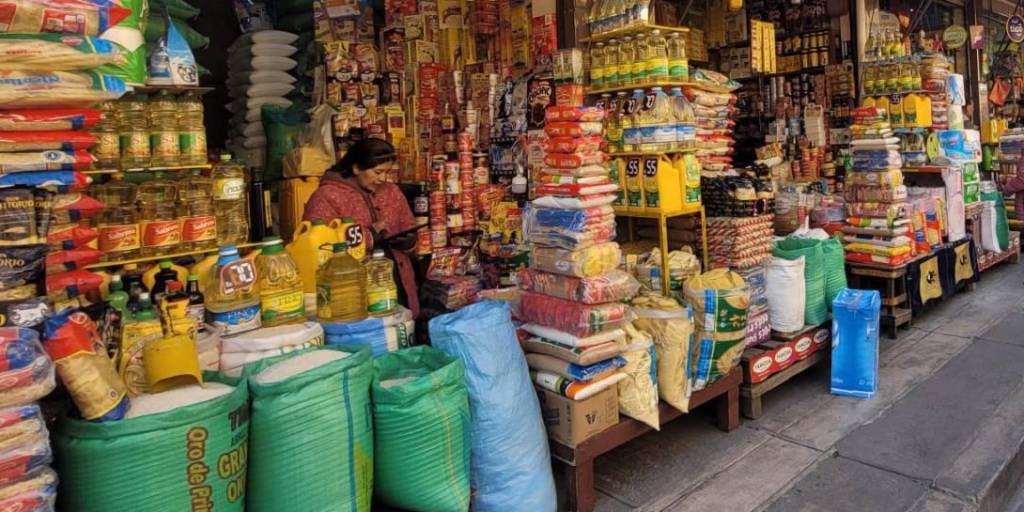 Gobierno anuncia operativos para frenar especulación en el precio del aceite