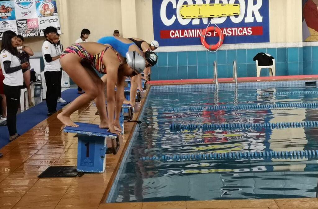 El Alto vibra con el torneo de natación 'Velocidad en la Altura 2024'