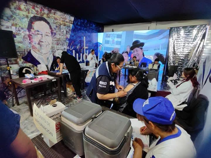 Bolivia se prepara para recibir 500 mil vacunas contra el COVID-19