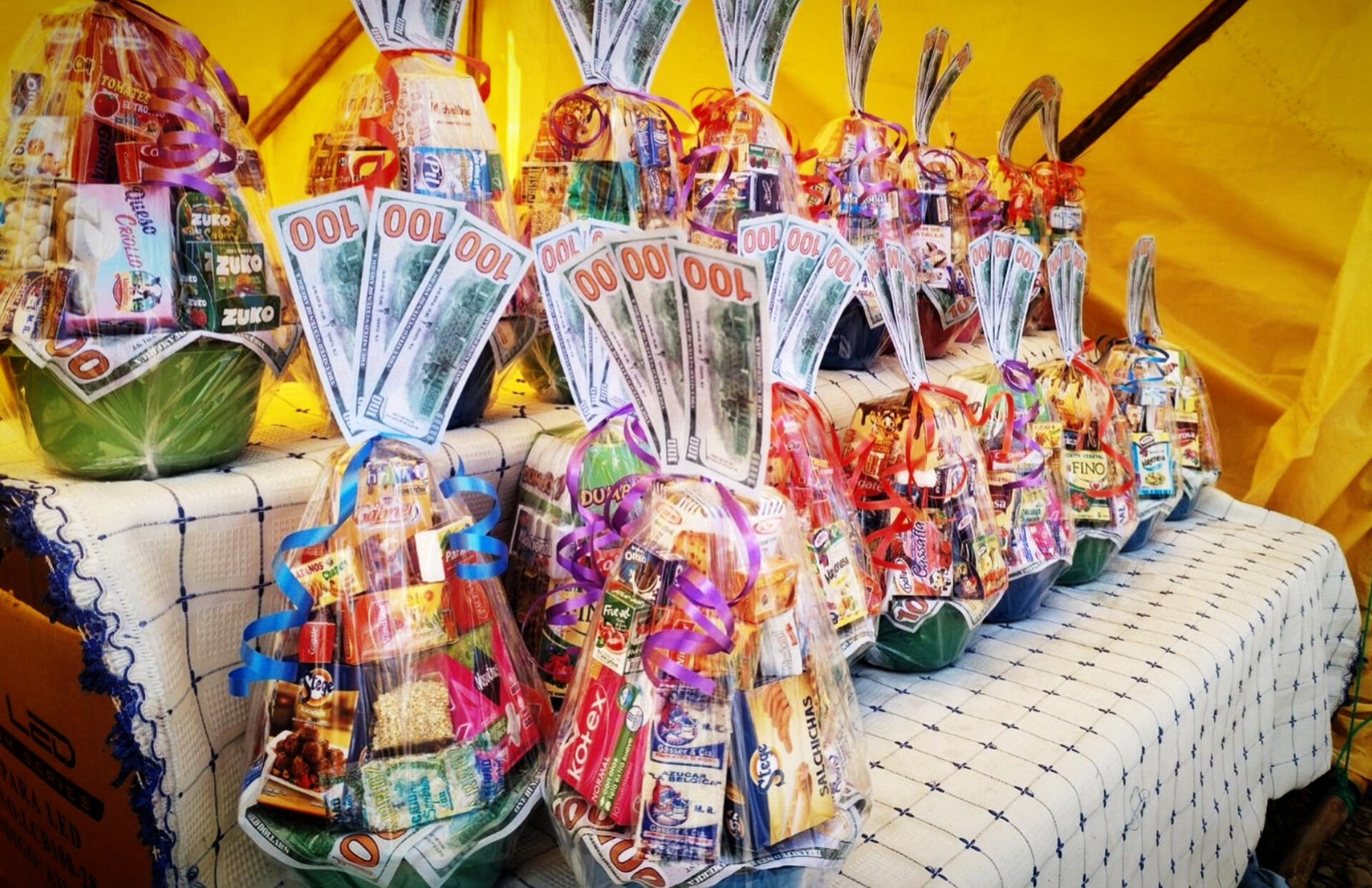 Jach’a Alasita abre sus puertas con miniaturas al por mayor en El Alto