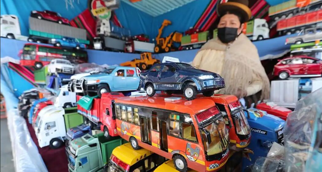 La Feria de la Alasita sigue hasta el 9 de marzo