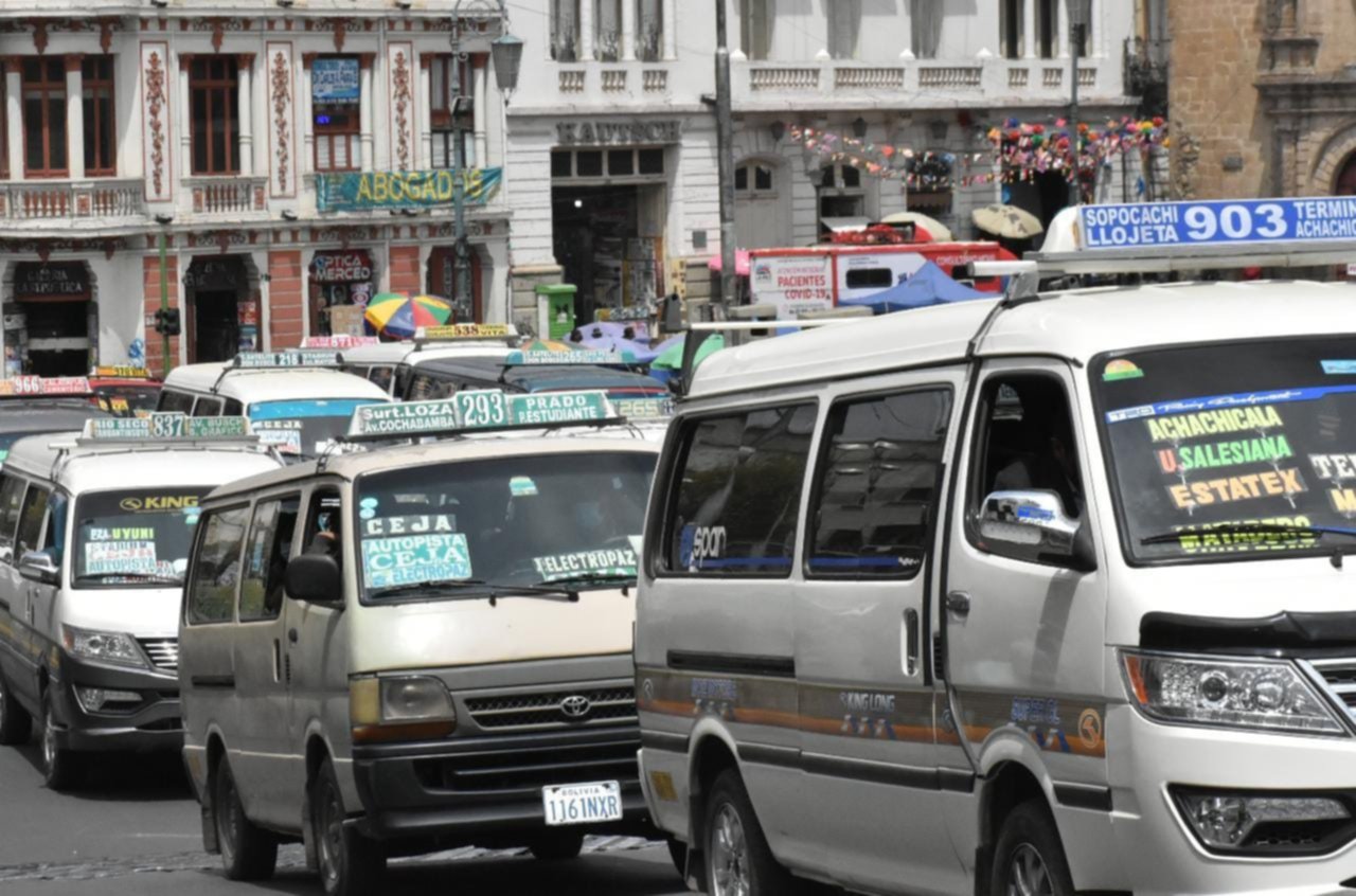 Instalarán GPS en 16.000 buses de La Paz para evitar trameajes
