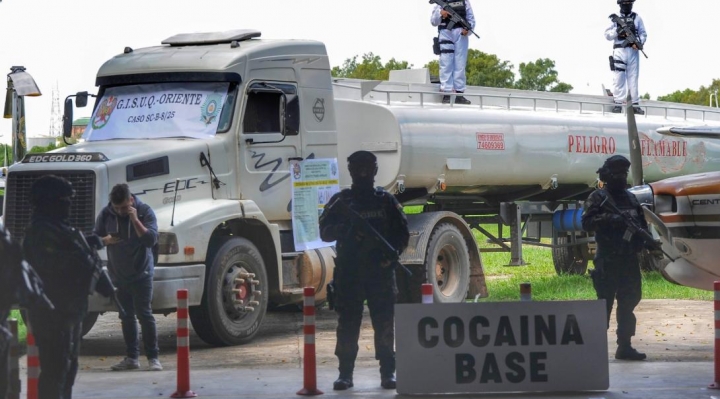 Confiscan cisterna con 20.000 litros de diésel