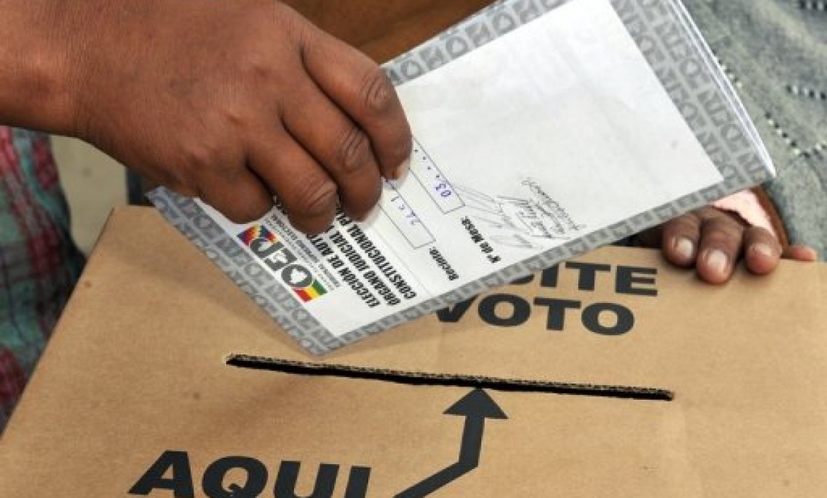Alianzas políticas se definen contra reloj rumbo a las elecciones del 17 de agosto