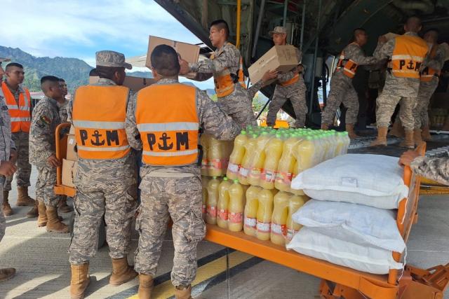 Más de 17 mil familias damnificadas recibieron ayuda del Gobierno tras riadas e inundaciones