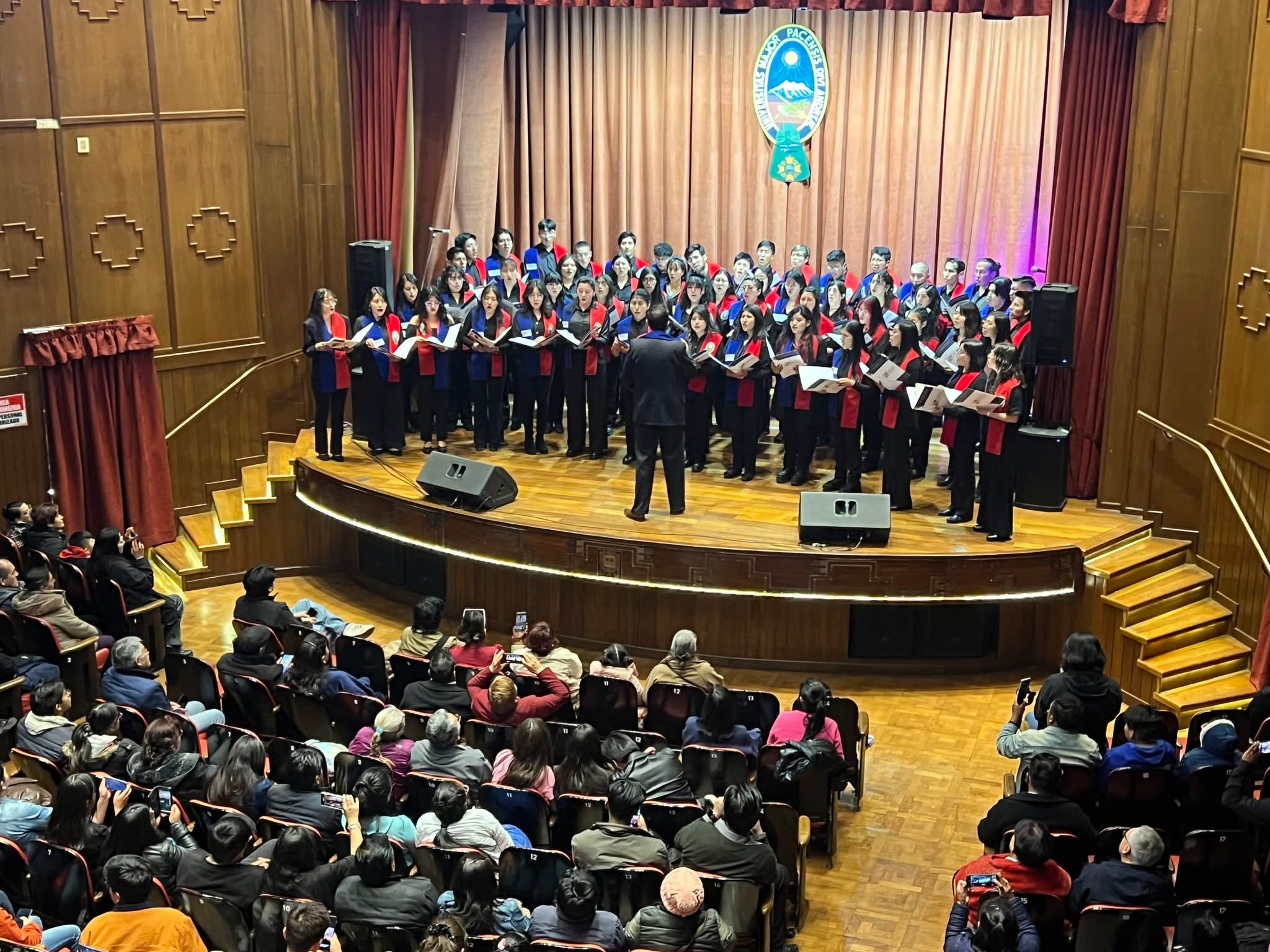 La UMSA organiza una gala artística por el Bicentenario