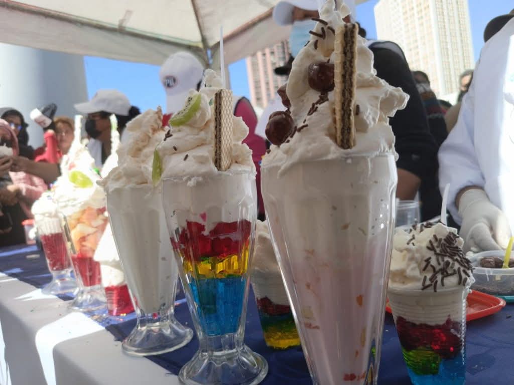 La Paz se endulza con la 'Batalla de la Crema Chantilly'