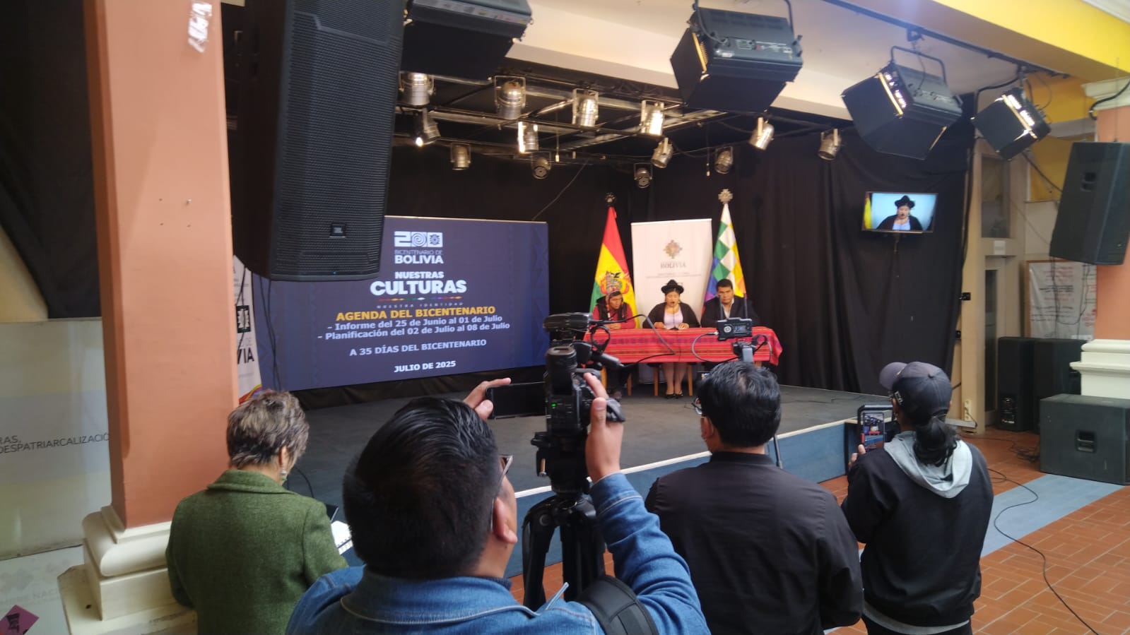 Bolivia se llena de arte y civismo para celebrar su Bicentenario