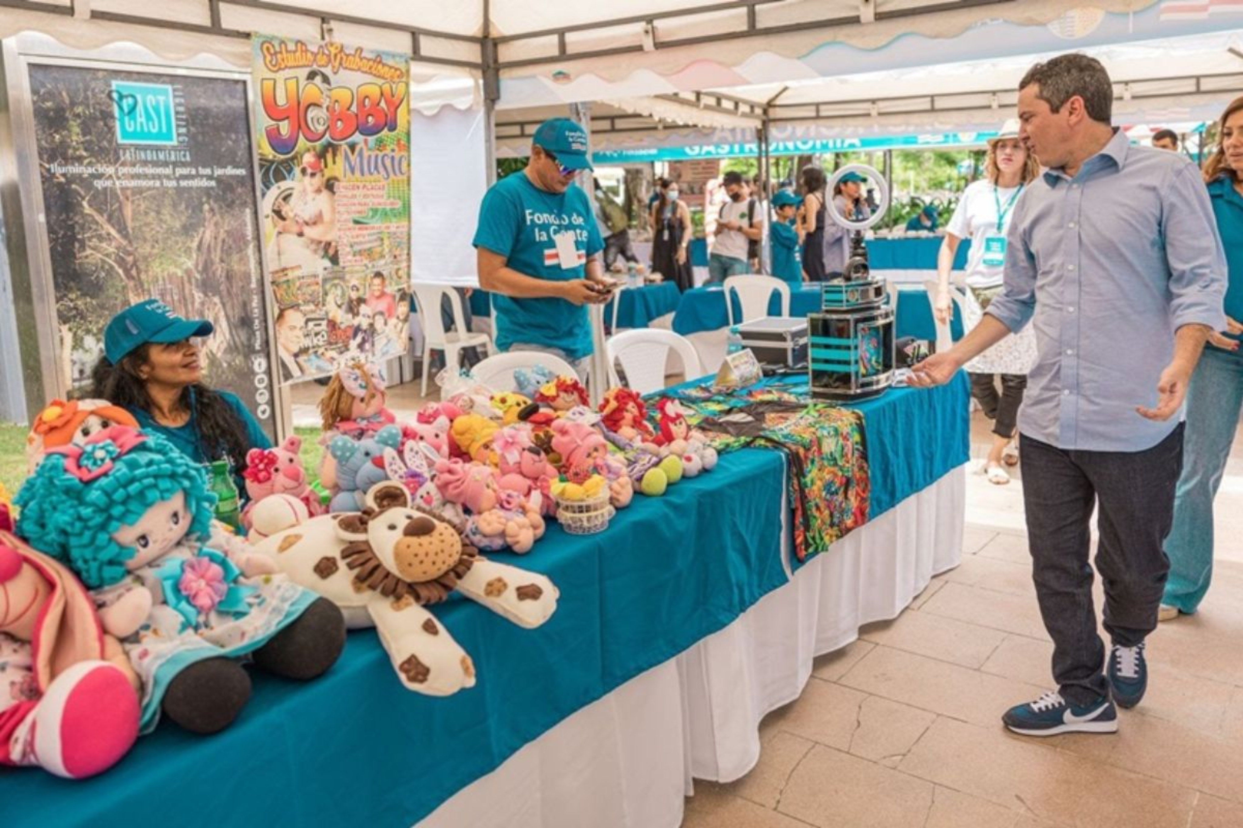 ExpoEmprende 360: Feria de emprendimientos bolivianos en La Paz