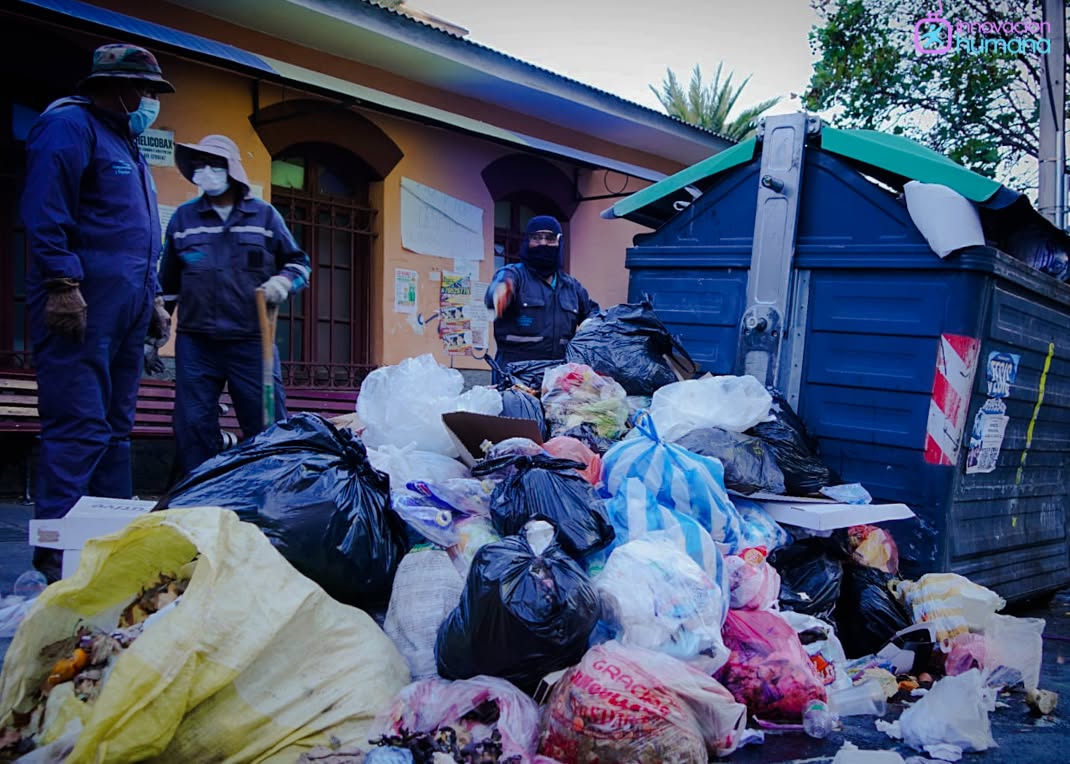 Recojo de basura en La Paz