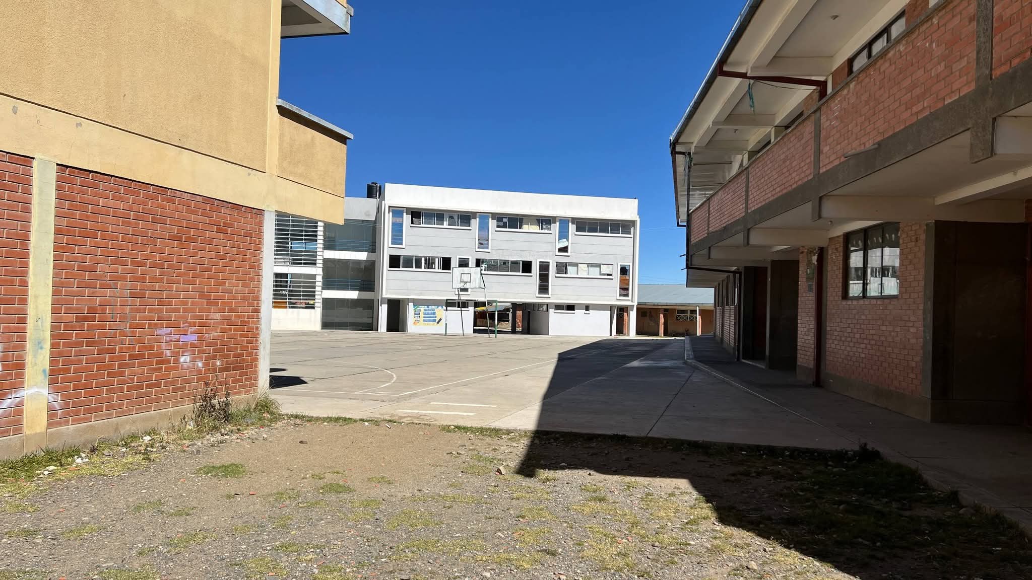 Escuela El Alto