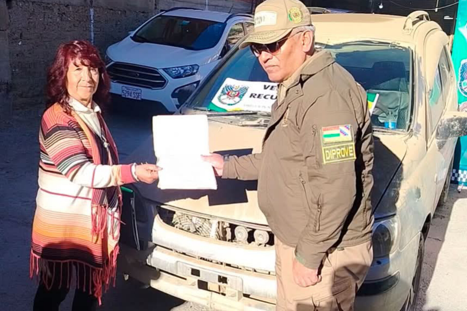 Diprove devuelve Auto robado