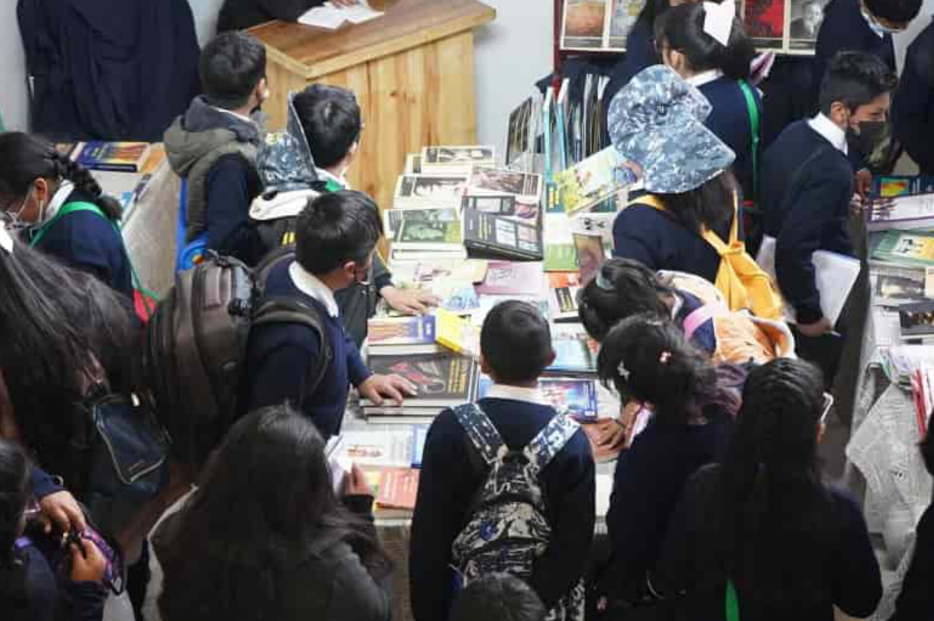 Feria del libro estudiantes