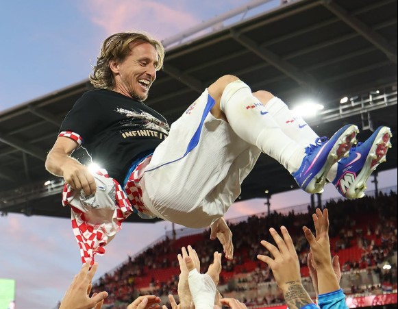 Modric entra en la historia: alcanza los 200 partidos con Croacia