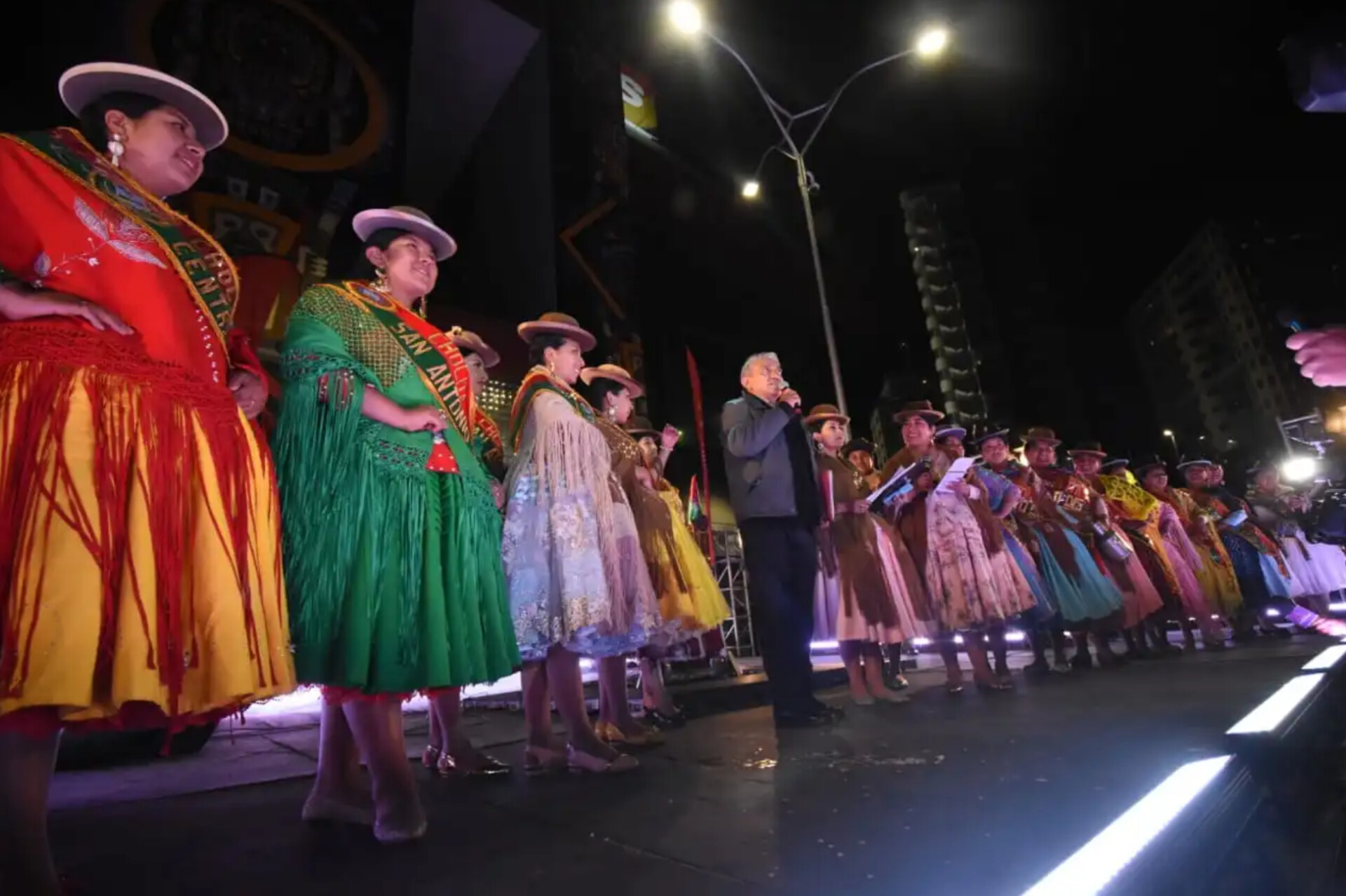 Cholitas paceñas