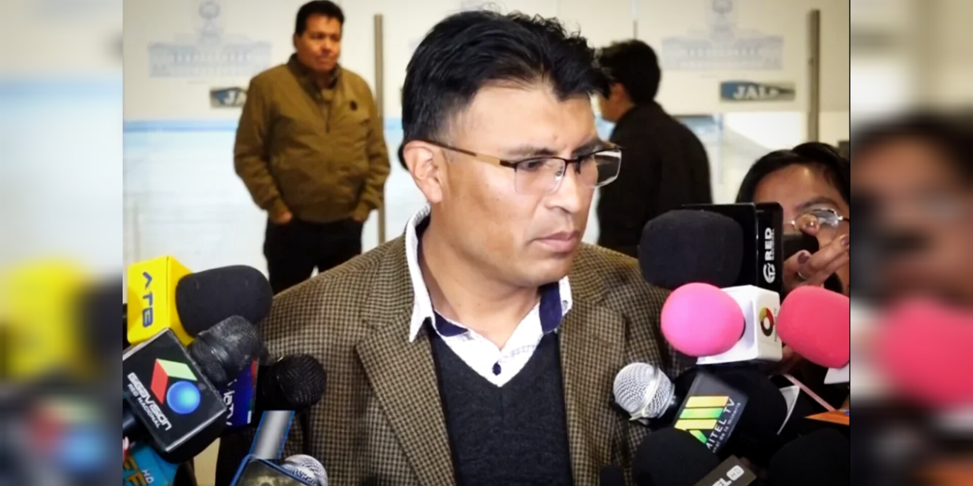 SENADOR NILTON