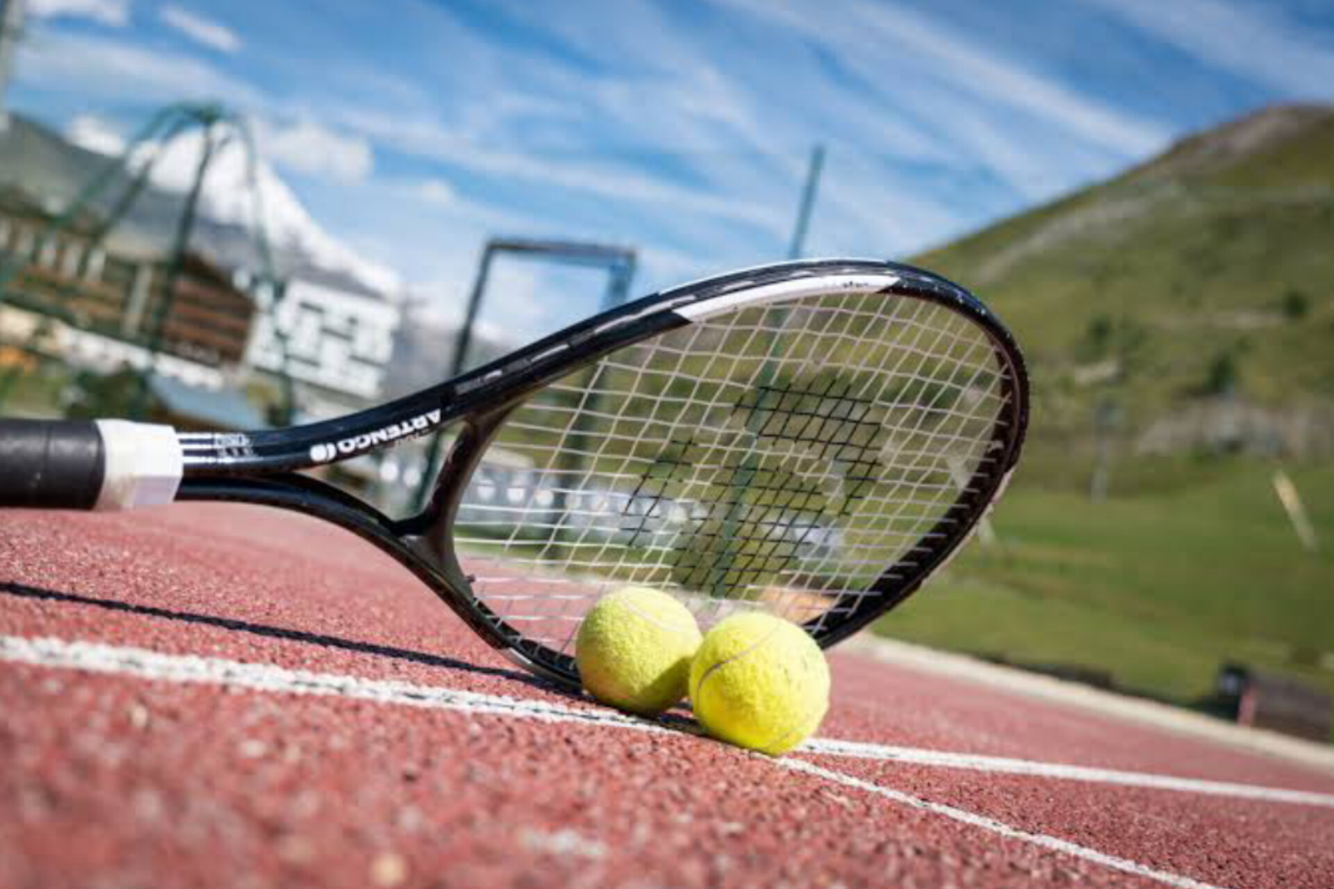 Tennis