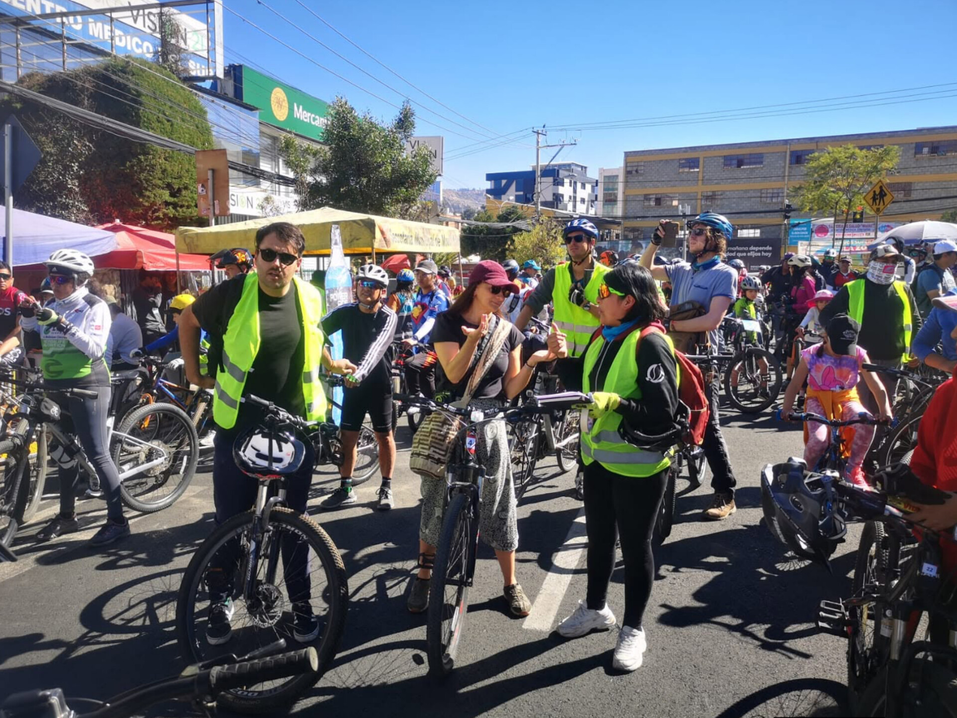 Bicicletas y deporte para celebrar el Día del Peatón