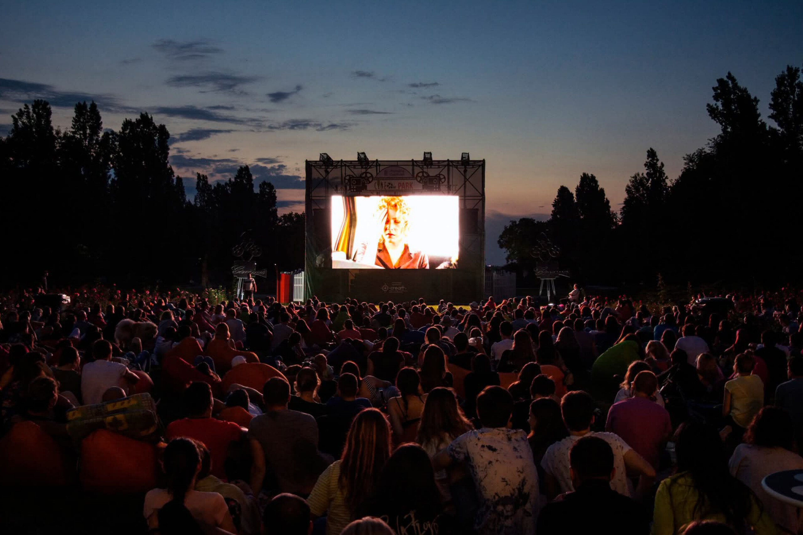 Cine al aire libre